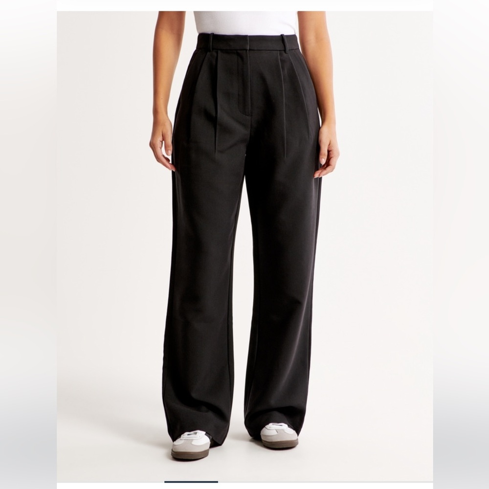 Curve Love A&F Sloane Tailored Wide Leg Pant (size 14/32R)